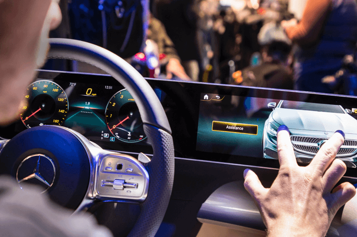 Mercedes Benz User Experience